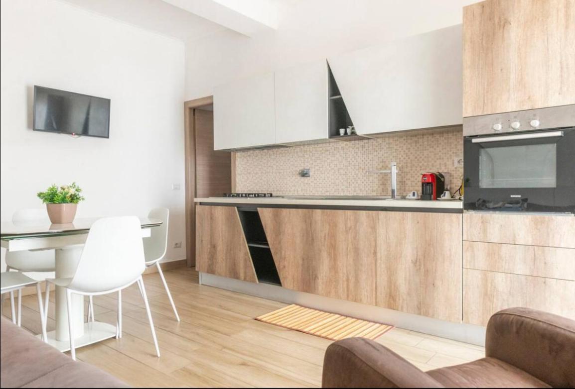 Apartamento Large Garden Roma Exterior foto