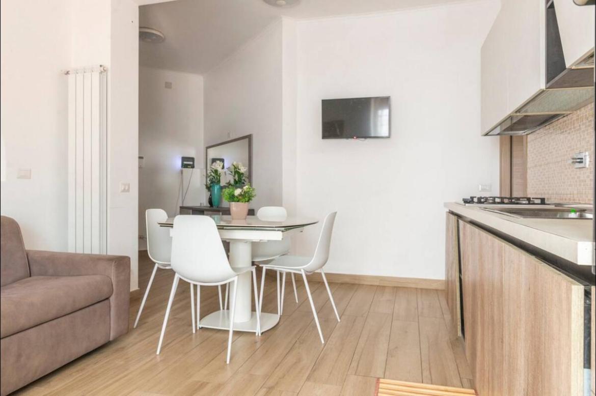 Apartamento Large Garden Roma Exterior foto